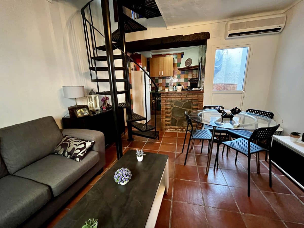 3 makuuhuone Omakotitalo myytävänä paikassa El Gastor - 82 000 € (Ref: 9946570)
