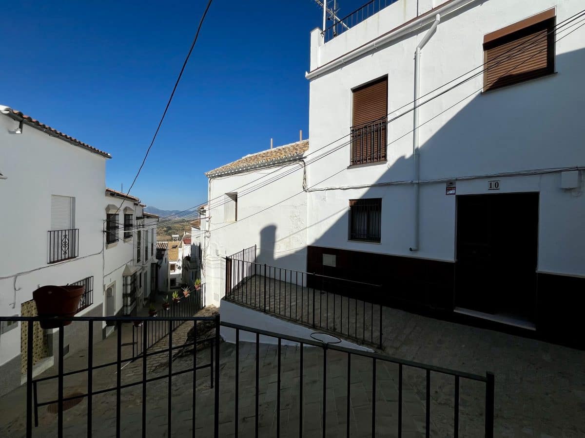 2 soverom Hus til salgs i Olvera - € 69 950 (Ref: 9967057)