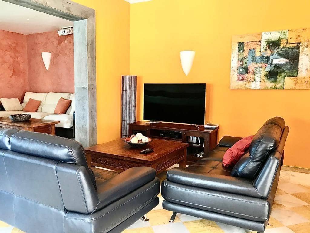 3 soveværelse Villa til salg i Playa Blanca med swimmingpool - € 699.000 (Ref: 7791274)