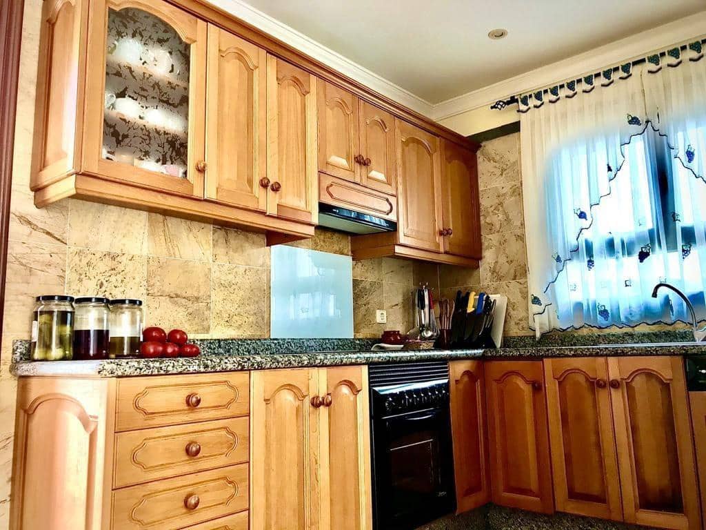 3 soveværelse Villa til salg i Playa Blanca med swimmingpool - € 699.000 (Ref: 7791274)