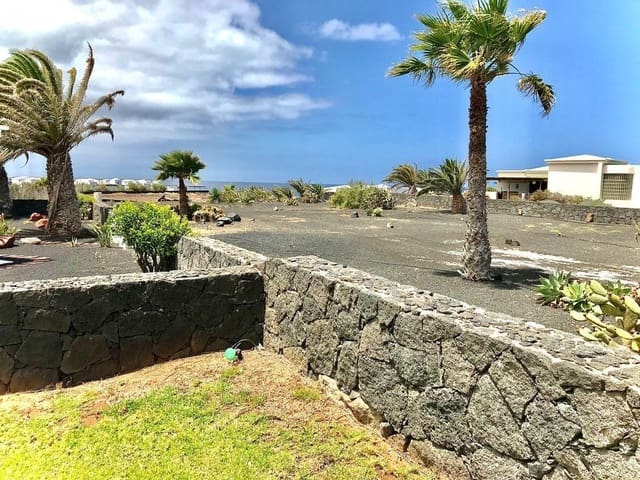 3 soveværelse Villa til salg i Playa Blanca, Yaiza med swimmingpool - € 699.000 (Ref: 7791274)