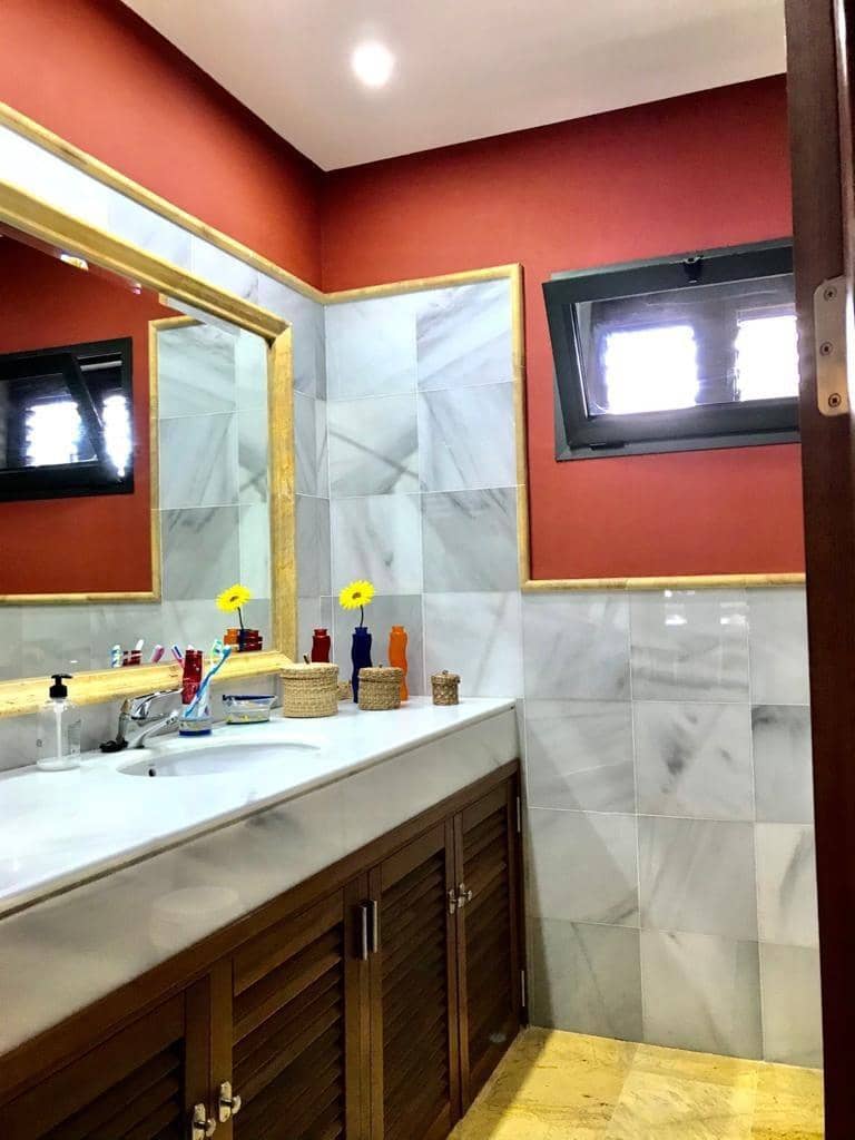 3 soveværelse Villa til salg i Playa Blanca med swimmingpool - € 699.000 (Ref: 7791274)