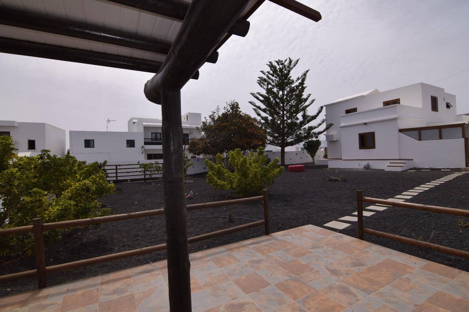 5 soveværelse Villa til salg i Tinajo - € 475.000 (Ref: 8445945)