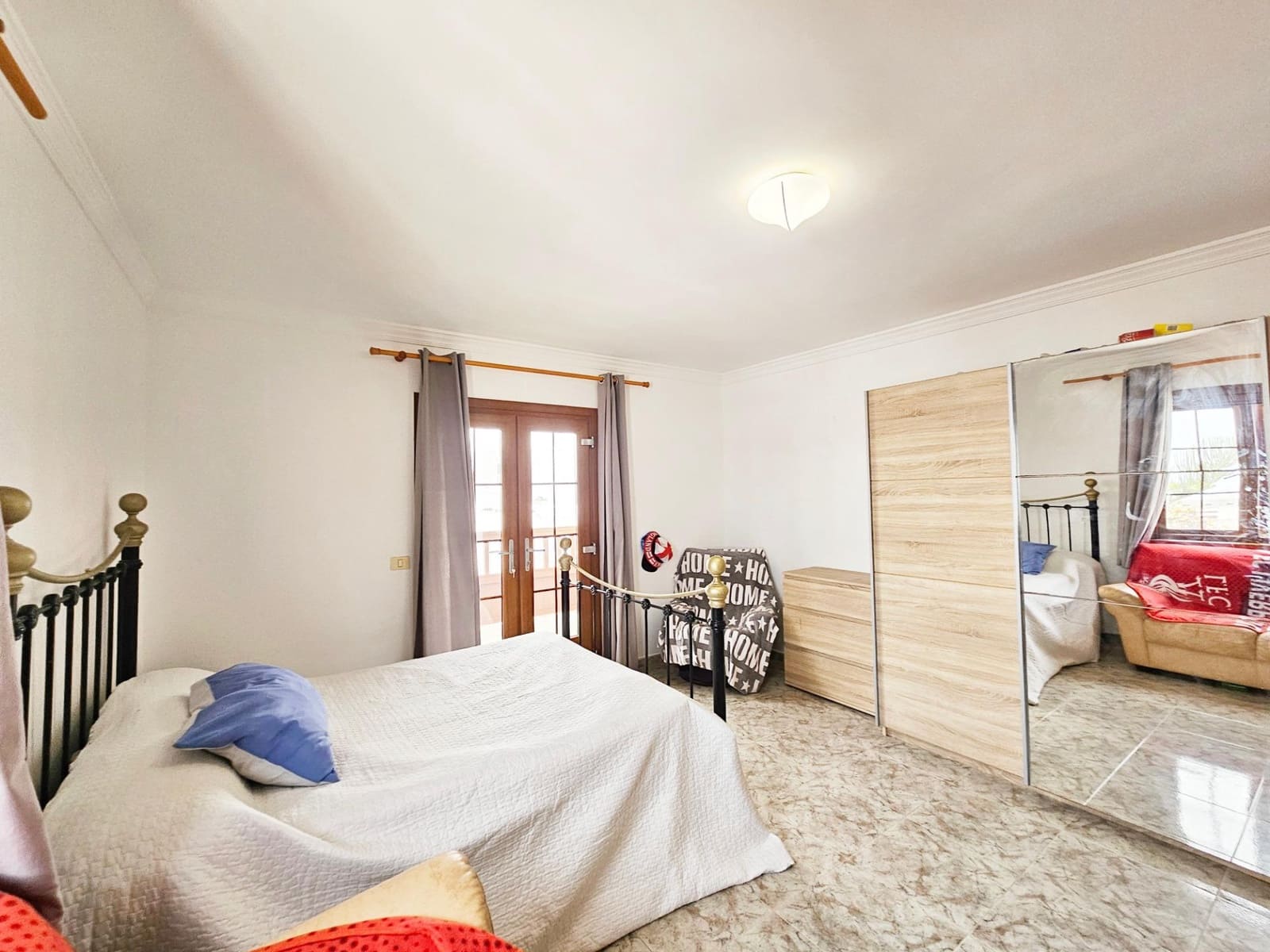 5 soveværelse Villa til salg i Tinajo - € 475.000 (Ref: 8445945)