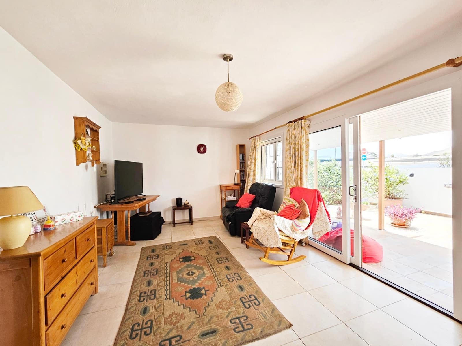 5 soveværelse Villa til salg i Tinajo - € 475.000 (Ref: 8445945)