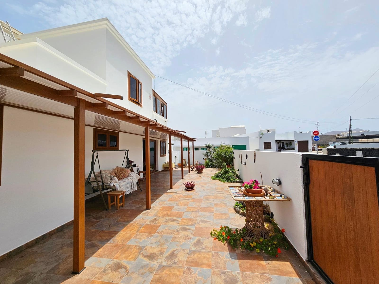 5 soveværelse Villa til salg i Tinajo - € 475.000 (Ref: 8445945)