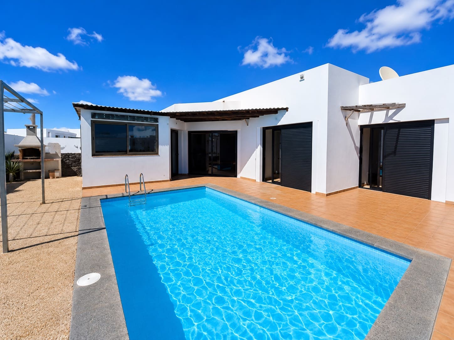 3 camera da letto Villa in vendita in Yaiza con piscina - 440.000 € (Rif: 8813047)