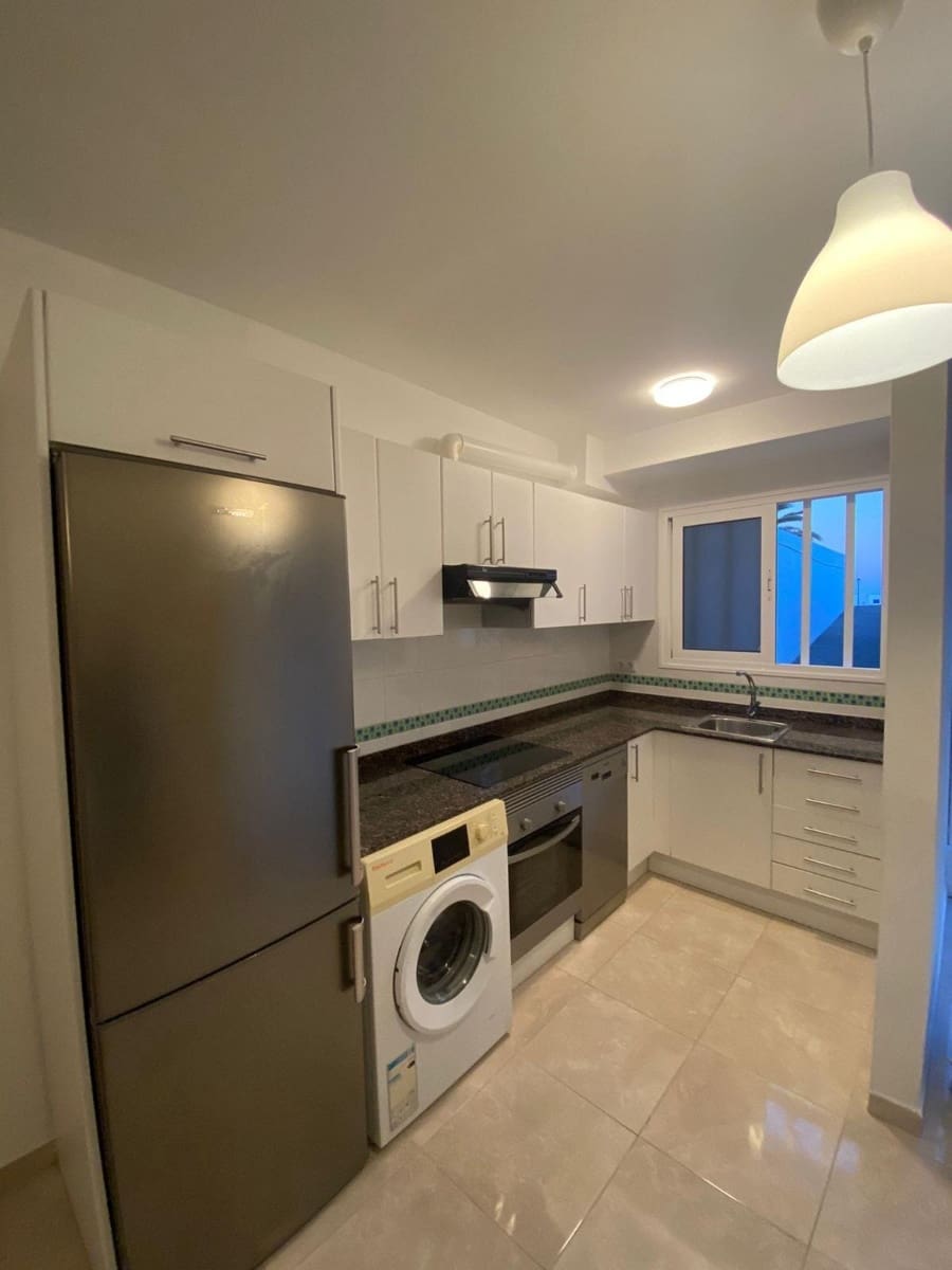 4 chambre Villa/Maison à vendre à Yaiza avec piscine - 475 000 € (Ref: 9062437)