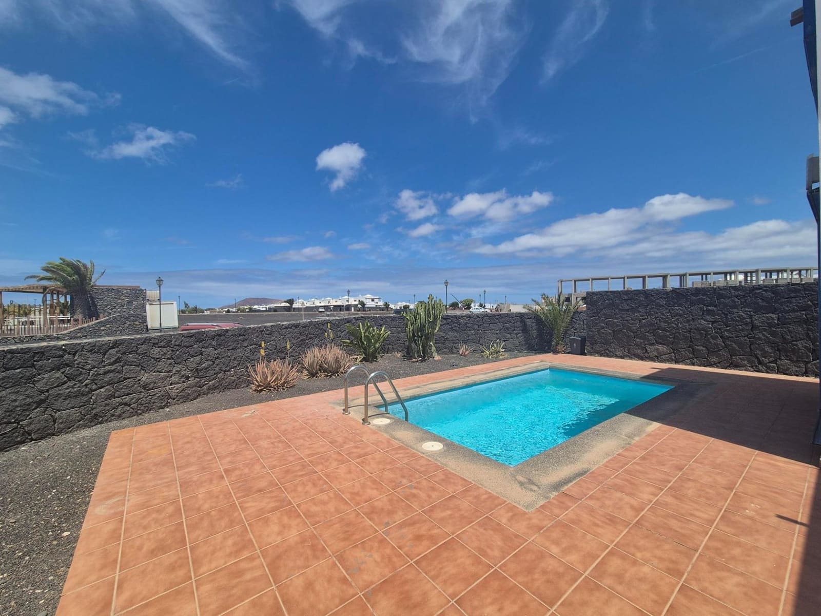 4 chambre Villa/Maison à vendre à Yaiza avec piscine - 475 000 € (Ref: 9062437)