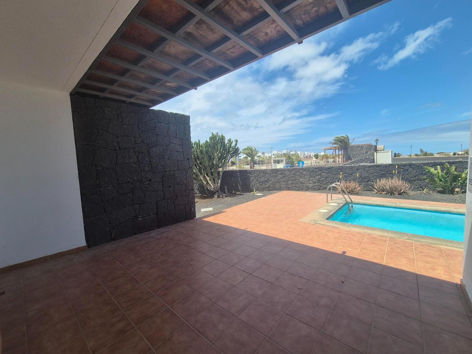 4 chambre Villa/Maison à vendre à Yaiza avec piscine - 475 000 € (Ref: 9062437)