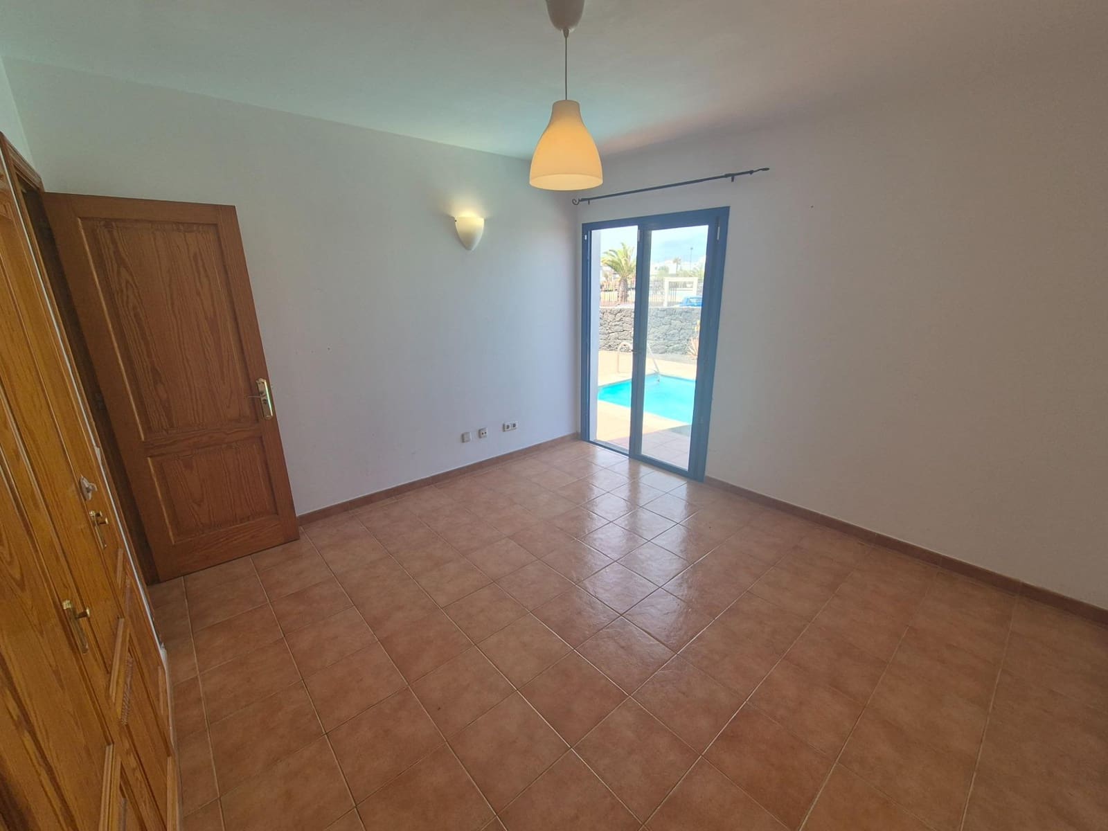 4 chambre Villa/Maison à vendre à Yaiza avec piscine - 475 000 € (Ref: 9062437)