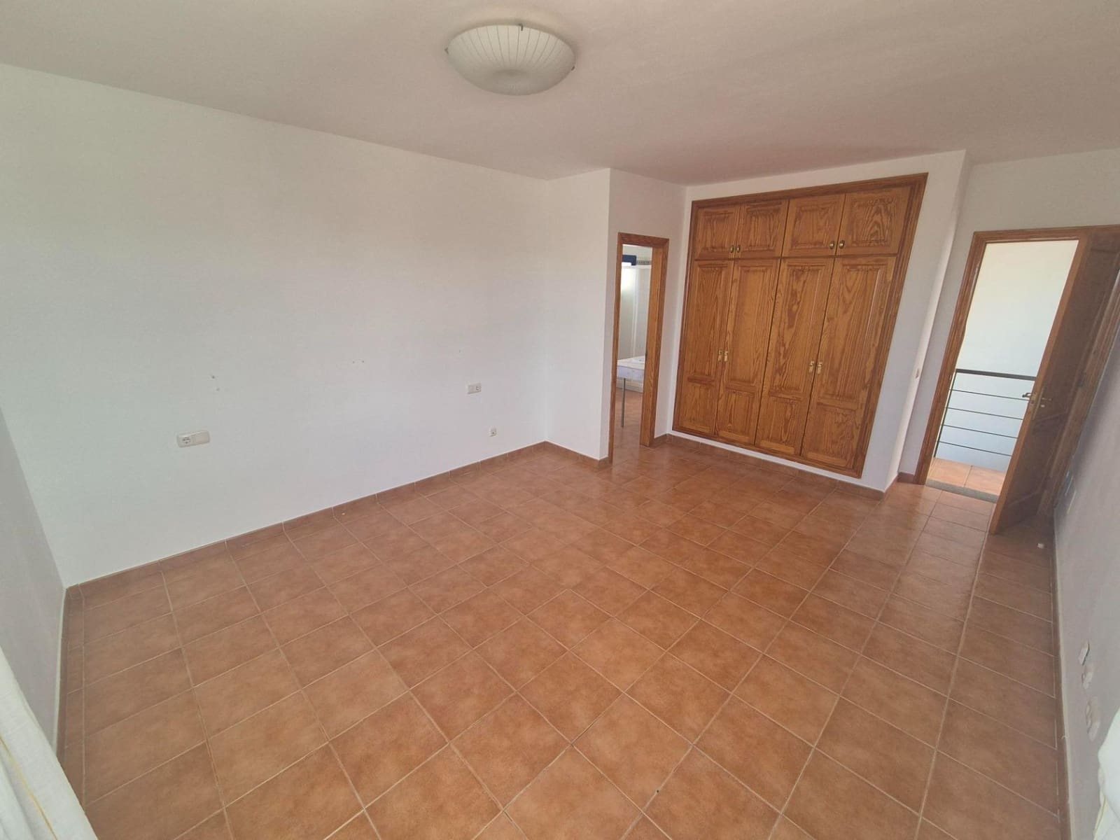 4 chambre Villa/Maison à vendre à Yaiza avec piscine - 475 000 € (Ref: 9062437)