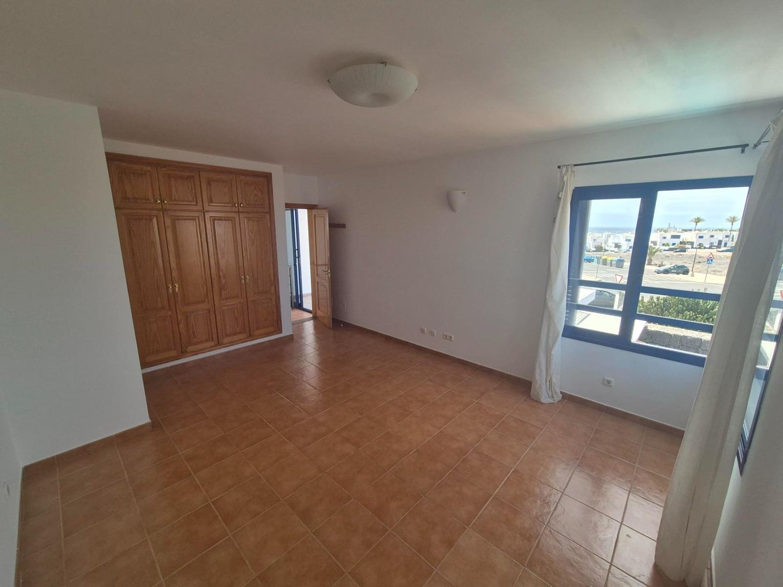 4 chambre Villa/Maison à vendre à Yaiza avec piscine - 475 000 € (Ref: 9062437)