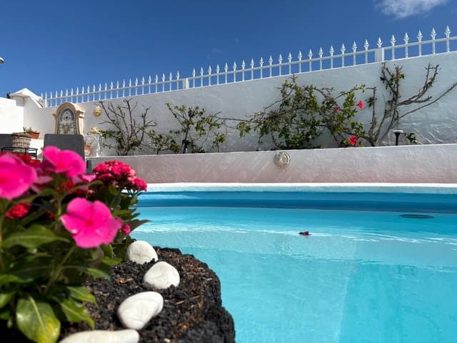 4 quarto Moradia para venda em Arrecife - 777 000 € (Ref: 9107142)