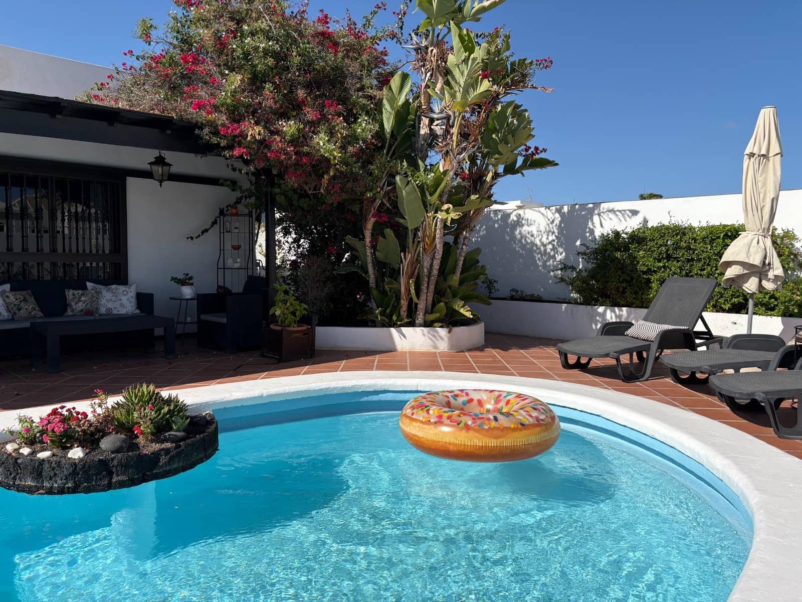 4 soveværelse Villa til salg i Arrecife - € 749.000 (Ref: 9107142)