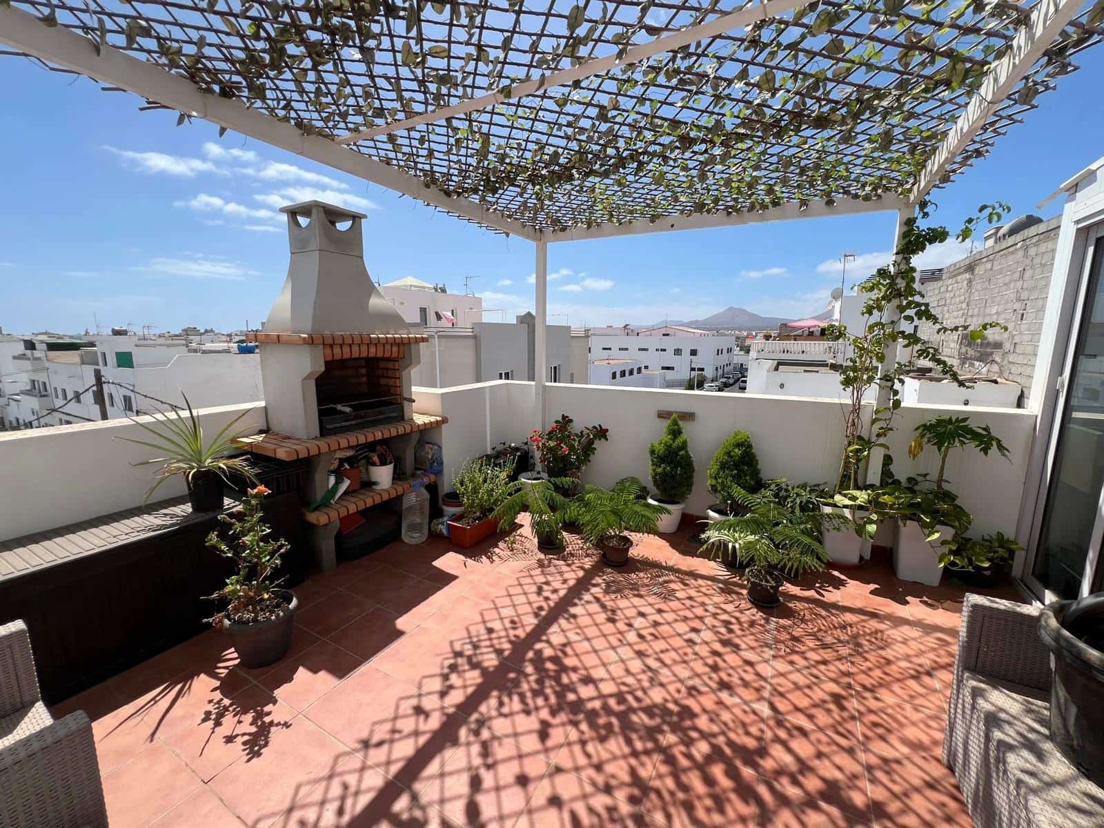 3 soveværelse Semi-Rækkehus til salg i Arrecife - € 207.000 (Ref: 9238746)