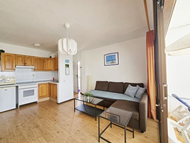 1 soveværelse Lejlighed til salg i Puerto del Carmen, Tías - € 198.000 (Ref: 9238791)