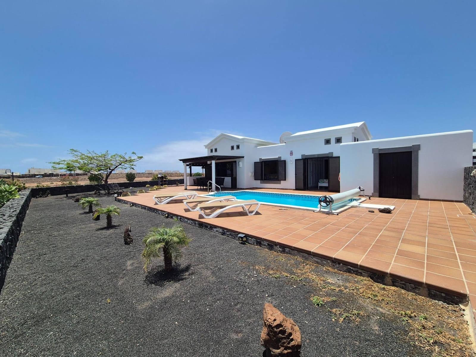 2 soveværelse Villa til salg i Playa Blanca med swimmingpool garage - € 519.000 (Ref: 9329691)