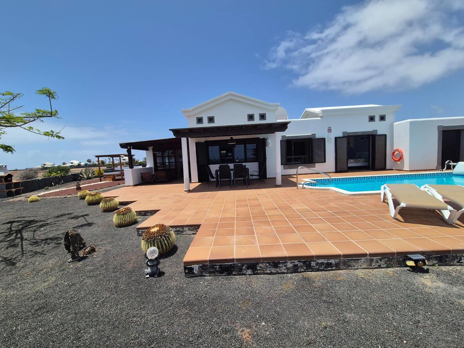 2 soveværelse Villa til salg i Playa Blanca med swimmingpool garage - € 519.000 (Ref: 9329691)