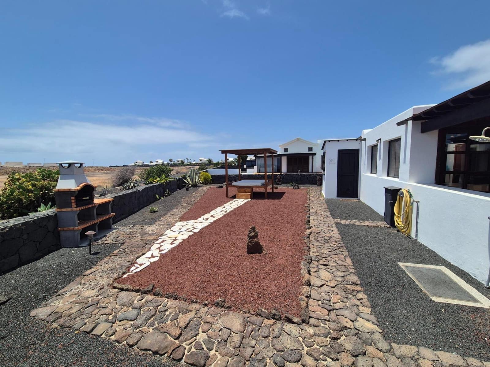 2 soveværelse Villa til salg i Playa Blanca med swimmingpool garage - € 519.000 (Ref: 9329691)