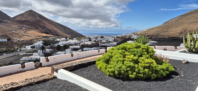 6 soveværelse Villa til salg i Femes, Yaiza med swimmingpool garage - € 890.000 (Ref: 9345683)