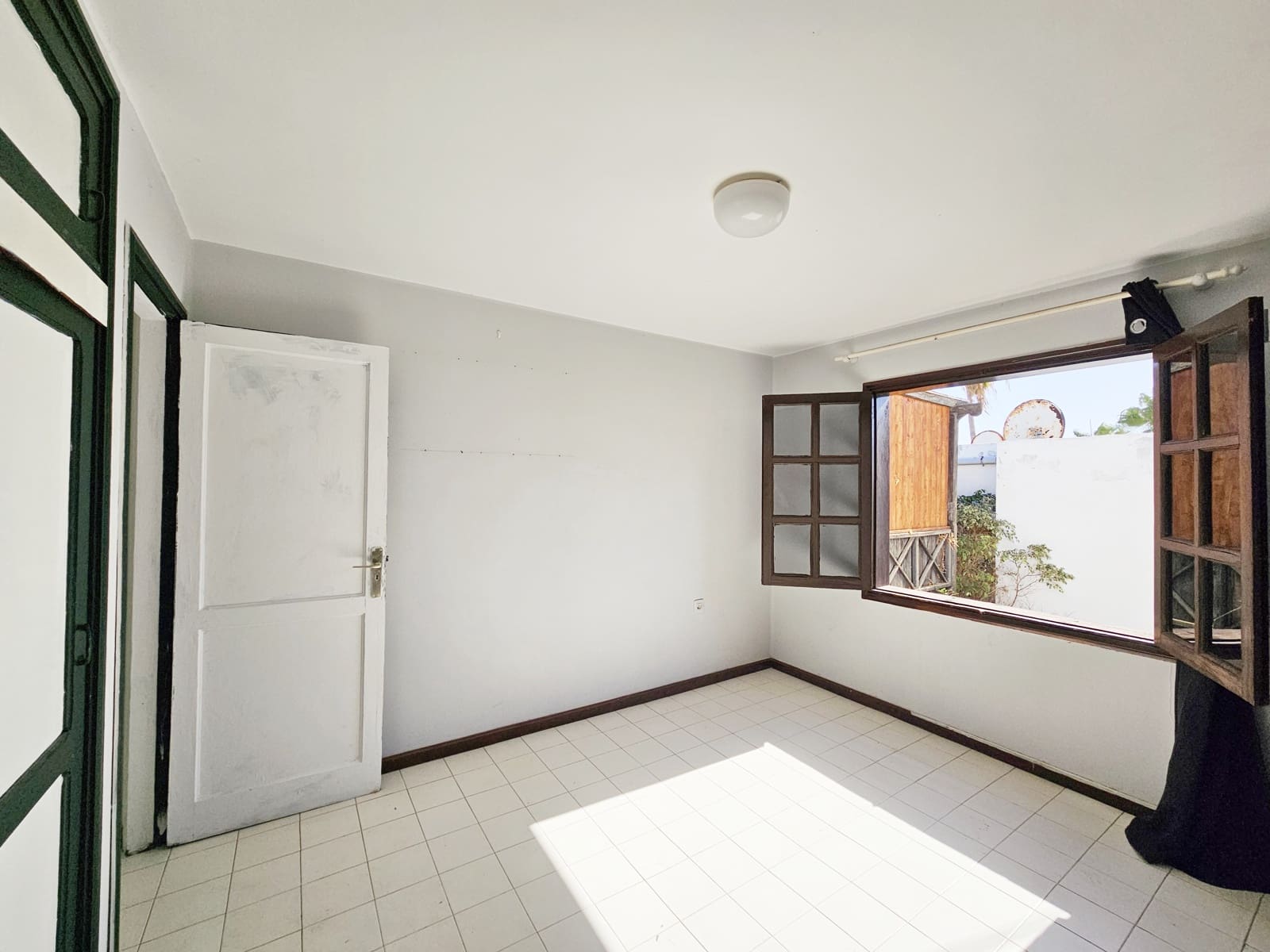 2 soveværelse Lejlighed til salg i Puerto del Carmen - € 200.000 (Ref: 9421643)