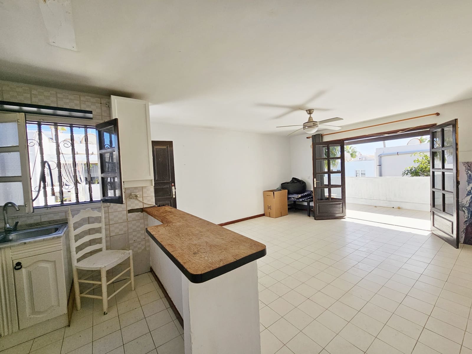 2 soveværelse Lejlighed til salg i Puerto del Carmen - € 200.000 (Ref: 9421643)