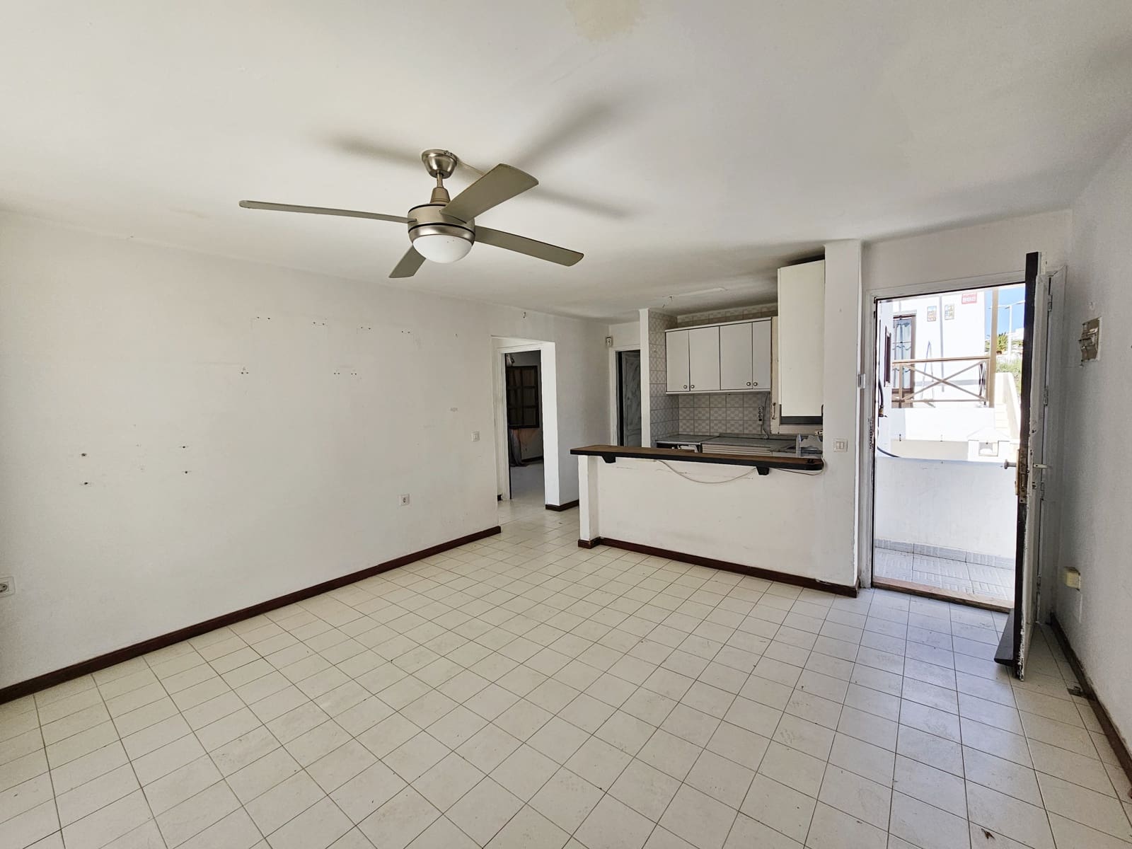 2 soveværelse Lejlighed til salg i Puerto del Carmen - € 200.000 (Ref: 9421643)