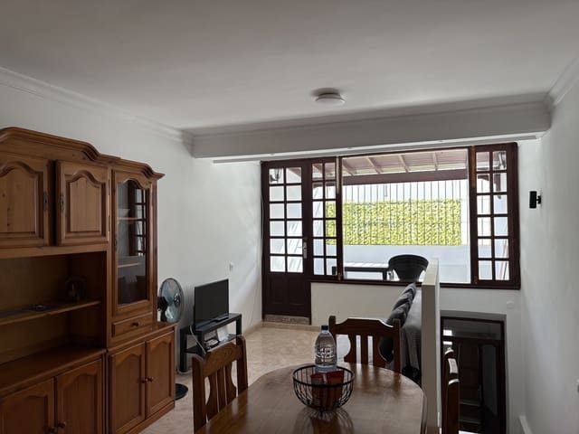 2 soverom Leilighet til salgs i Puerto del Carmen, Tías - € 295 000 (Ref: 9475814)