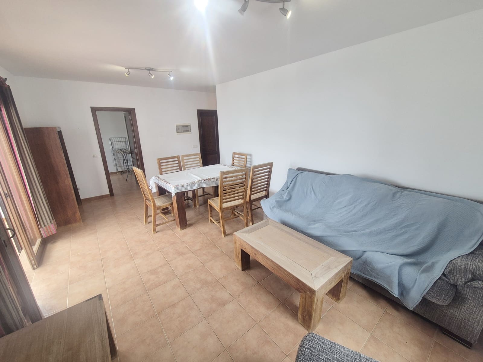 3 bedroom Villa for sale in Yaiza with pool garage - € 395,000 (Ref: 9657870)