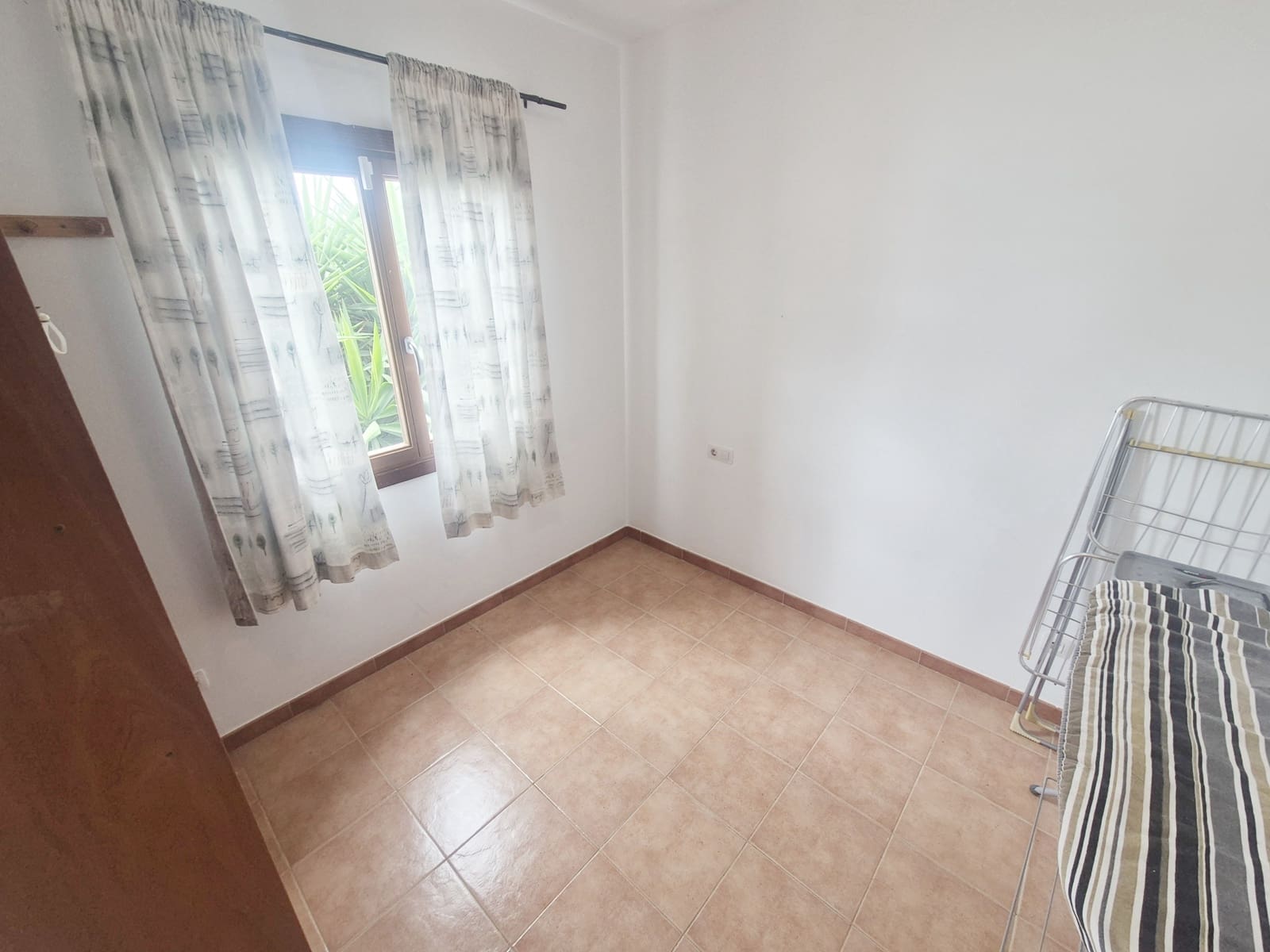 3 bedroom Villa for sale in Yaiza with pool garage - € 395,000 (Ref: 9657870)