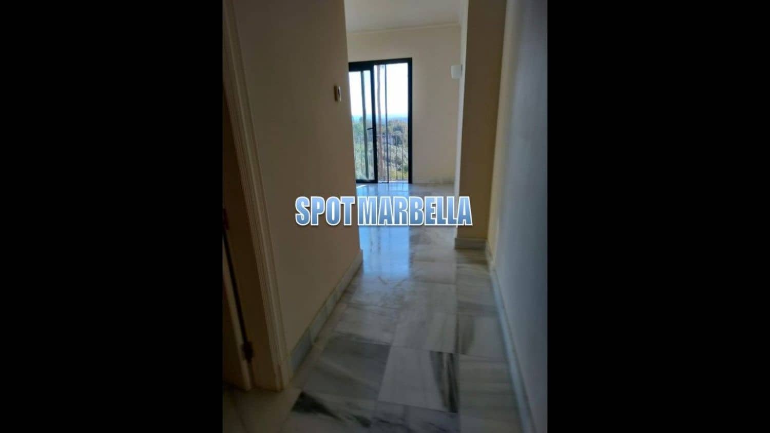 3 bedroom Apartment for rent in La Quinta, Benahavís with pool garage