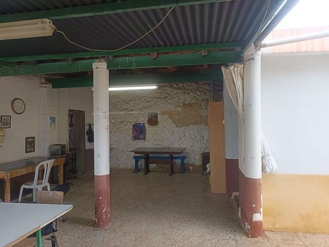 7 soverom Finca/Herregård til salgs i Crevillente / Crevillent med garasje - € 168 000 (Ref: 9322311)