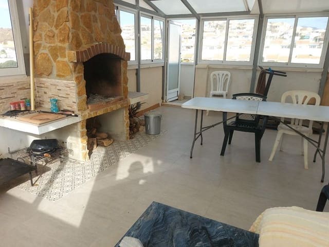 Villa zu verkaufen in Puerto de Mazarron, Mazarrón mit Pool Garage - 210.000 € (Ref: 9322342)