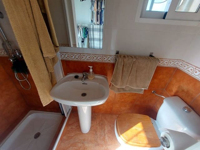 Villa zu verkaufen in Puerto de Mazarron, Mazarrón mit Pool Garage - 210.000 € (Ref: 9322342)