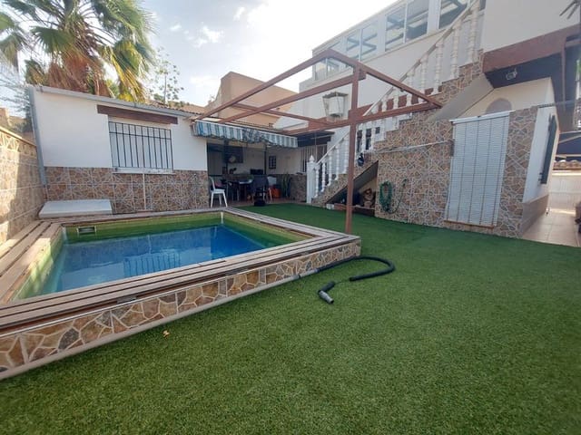 Villa zu verkaufen in Puerto de Mazarron, Mazarrón mit Pool Garage - 210.000 € (Ref: 9322342)