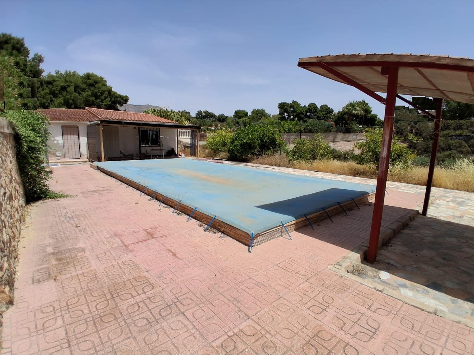 4 bedroom Finca/Country House for sale in Albatera with pool garage - € 268,000 (Ref: 9916374)