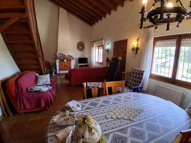 4 bedroom Finca/Country House for sale in Albatera with pool garage - € 268,000 (Ref: 9916374)