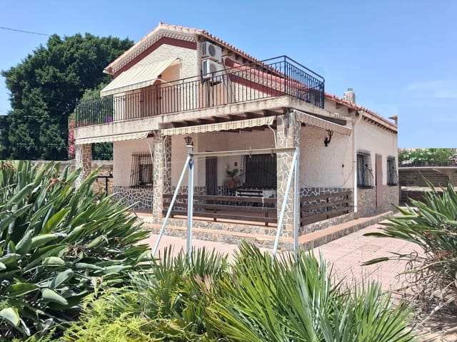 4 bedroom Finca/Country House for sale in Albatera with pool garage - € 268,000 (Ref: 9916374)
