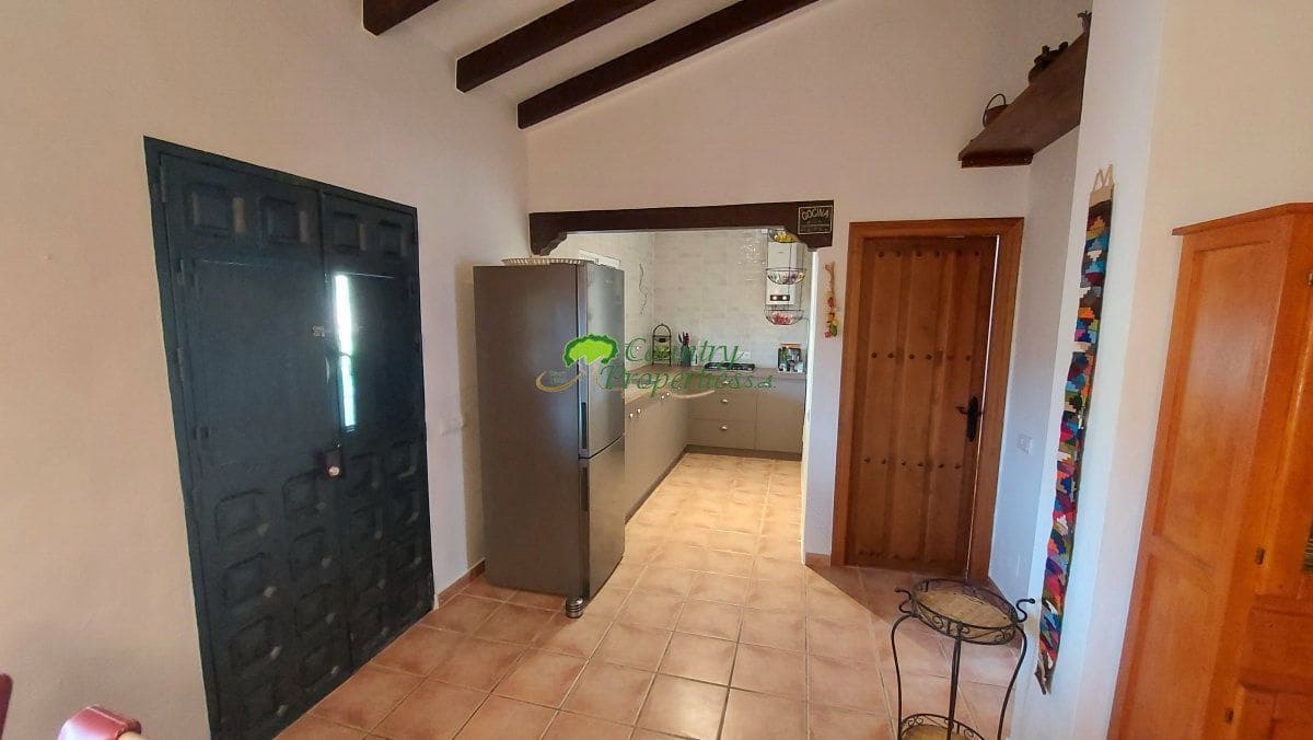 2 sovrum Finca/Hus på landet till salu i Torrox med pool garage - 279 000 € (Ref: 10011076)