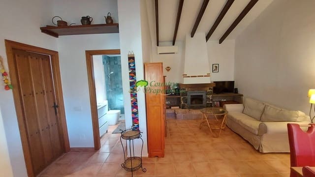 2 sovrum Finca/Hus på landet till salu i Torrox med pool garage - 279 000 € (Ref: 10011076)
