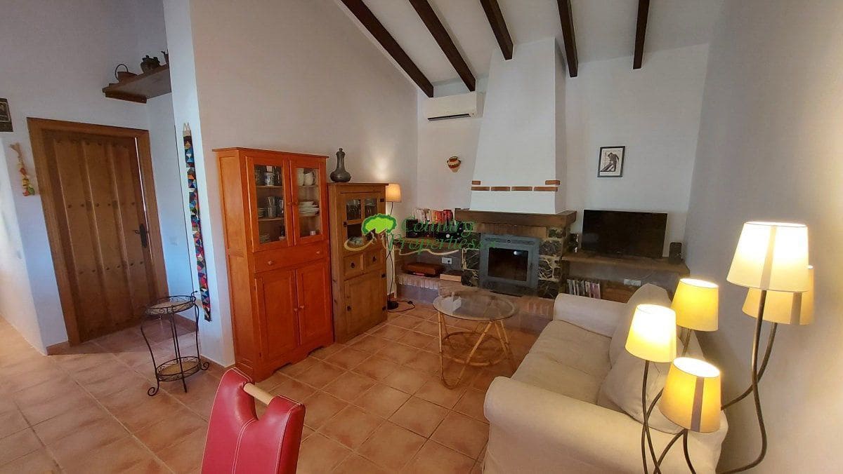 2 sovrum Finca/Hus på landet till salu i Torrox med pool garage - 279 000 € (Ref: 10011076)