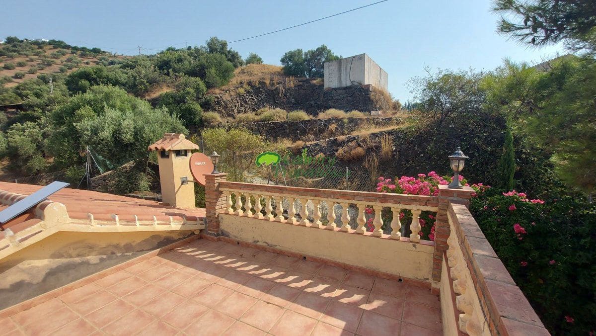 2 sovrum Finca/Hus på landet till salu i Torrox med pool garage - 279 000 € (Ref: 10011076)