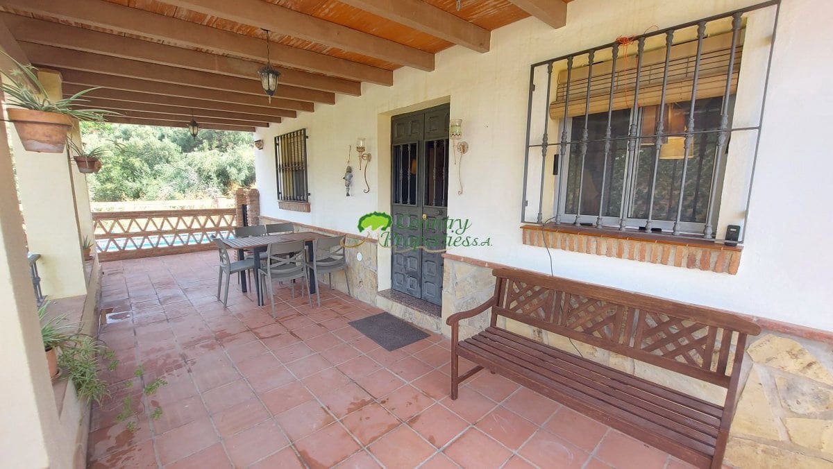 2 sovrum Finca/Hus på landet till salu i Torrox med pool garage - 279 000 € (Ref: 10011076)