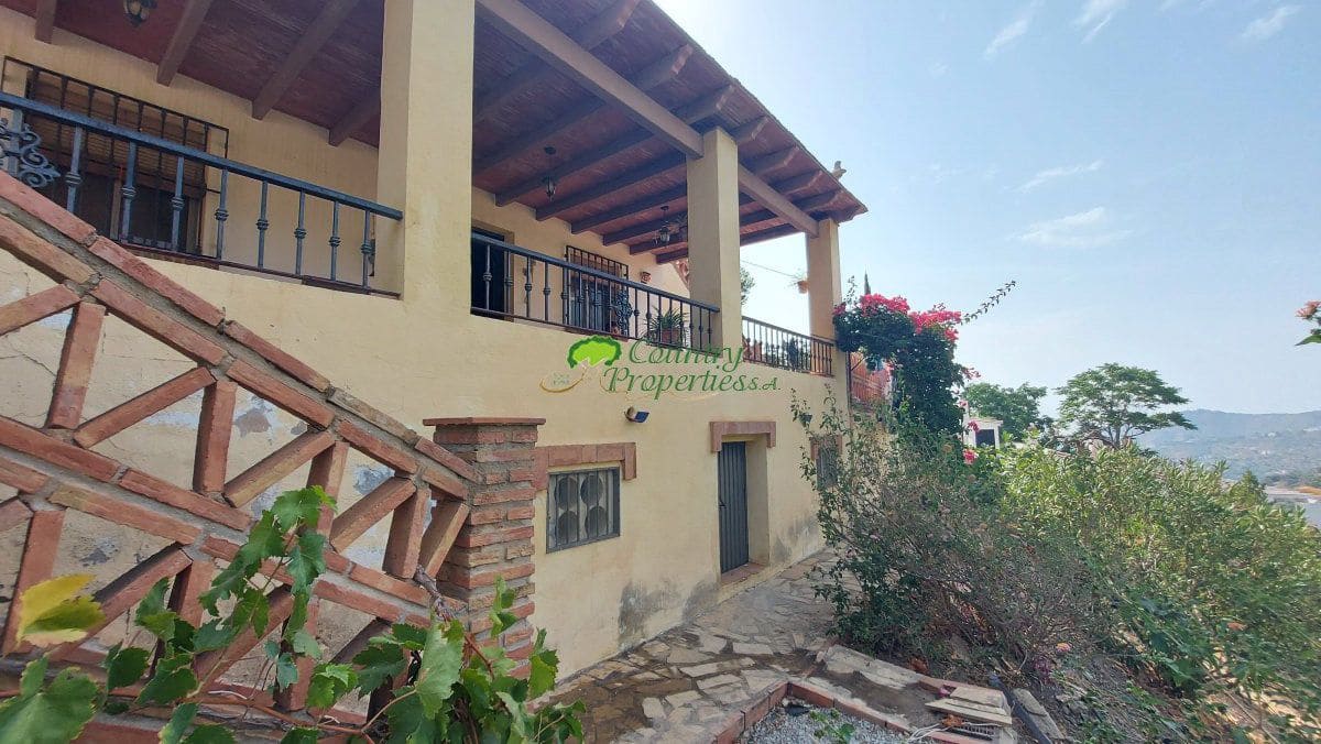 2 sovrum Finca/Hus på landet till salu i Torrox med pool garage - 279 000 € (Ref: 10011076)