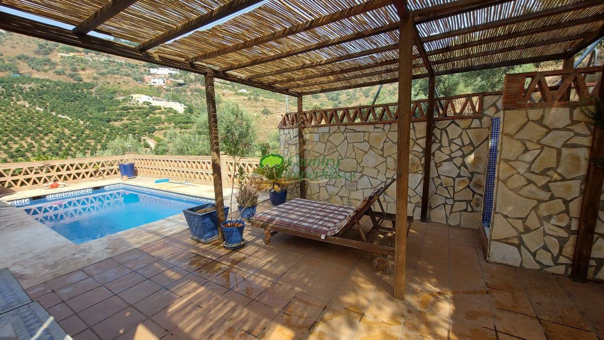 2 sovrum Finca/Hus på landet till salu i Torrox med pool garage - 279 000 € (Ref: 10011076)