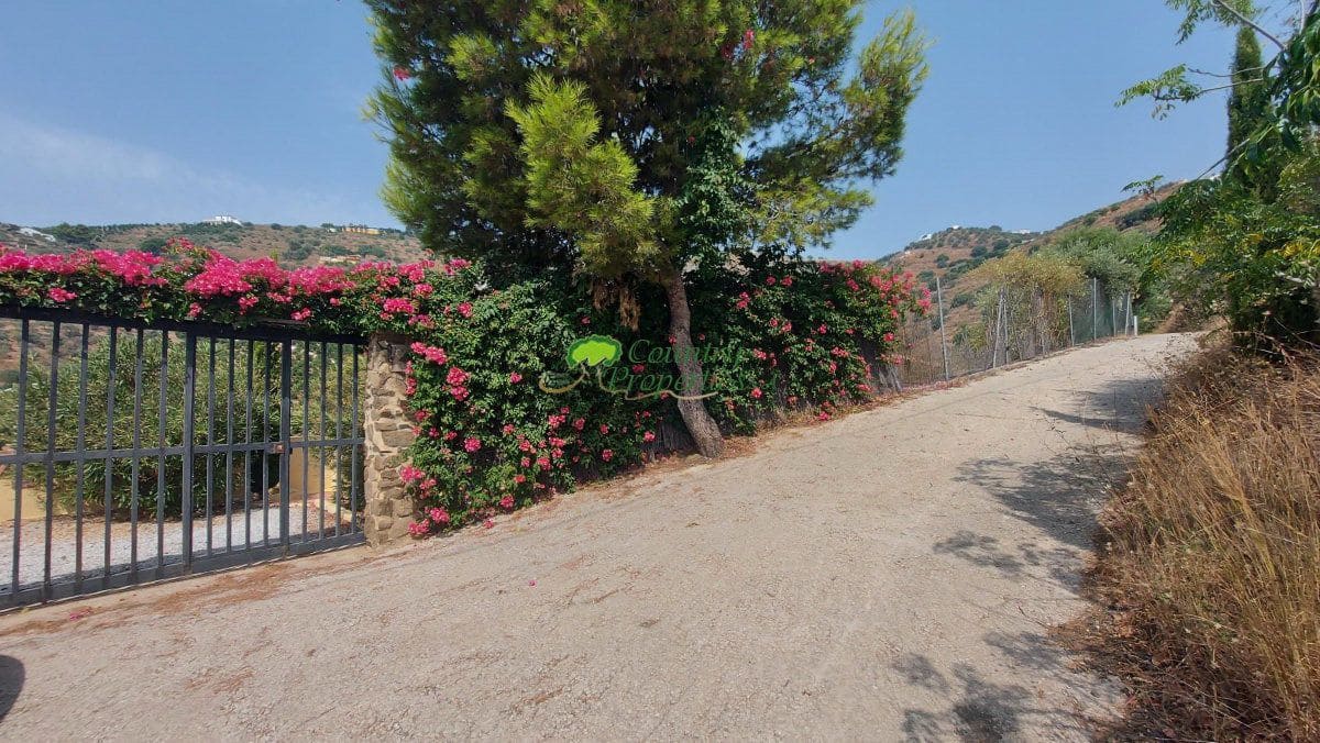 2 sovrum Finca/Hus på landet till salu i Torrox med pool garage - 279 000 € (Ref: 10011076)