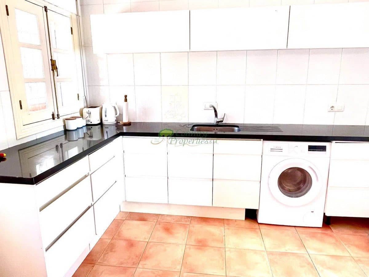 3 slaapkamer Finca/Landhuis te koop in Torrox met zwembad garage - € 675.000 (Ref: 10037051)