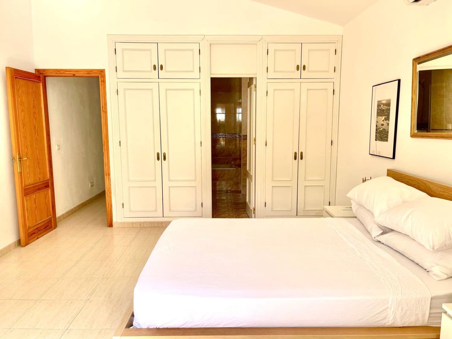 3 bedroom Finca/Country House for sale in Torrox with pool garage - € 675,000 (Ref: 10037051)