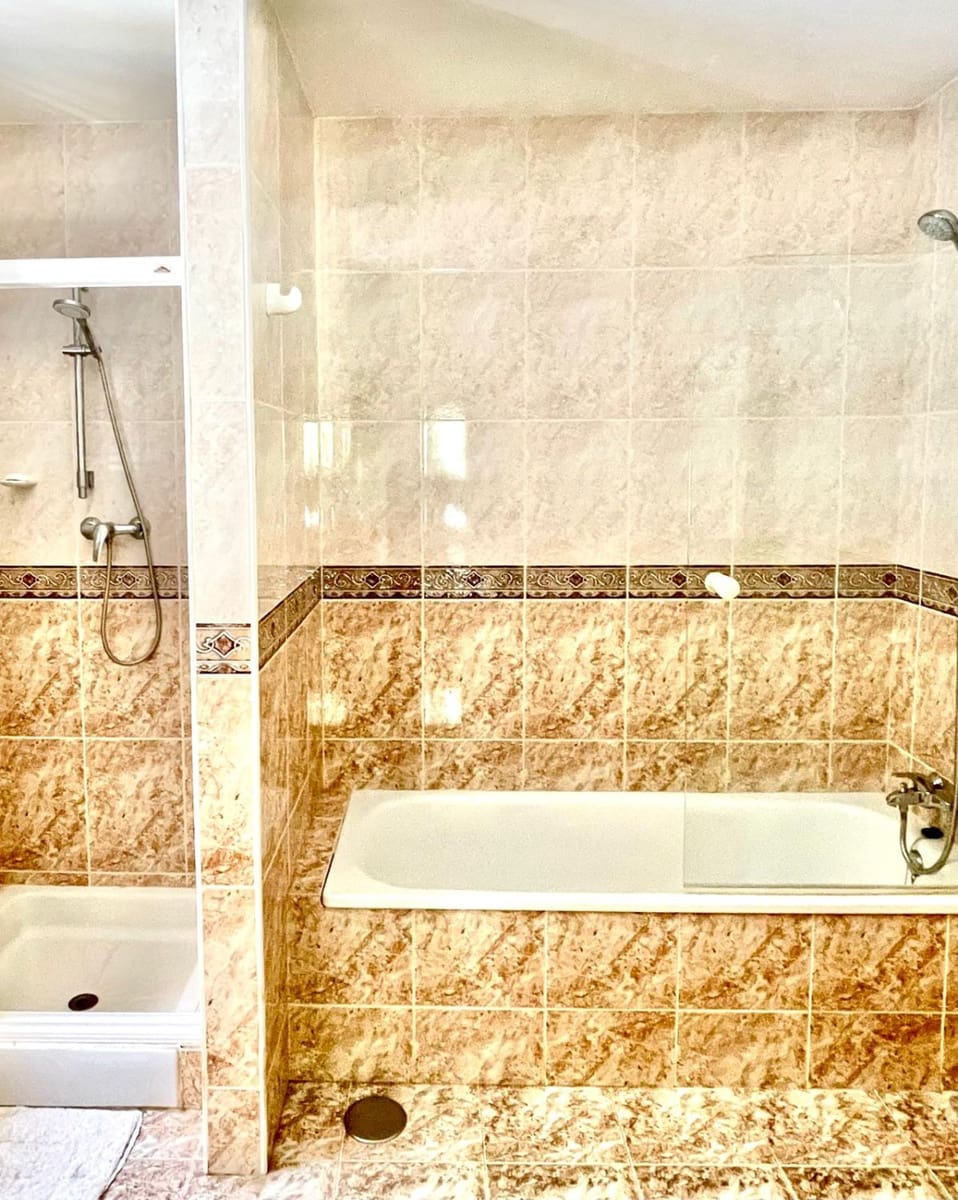 3 bedroom Finca/Country House for sale in Torrox with pool garage - € 675,000 (Ref: 10037051)